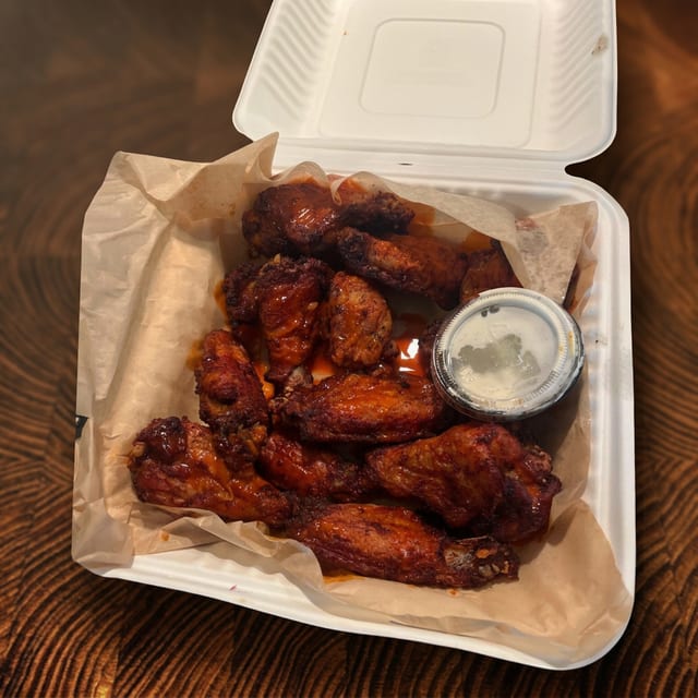 Doz Wings.
